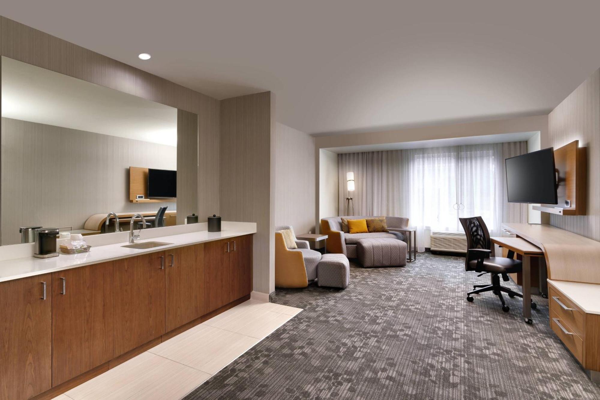 Courtyard By Marriott Atlanta Duluth Downtown Hotel Eksteriør billede